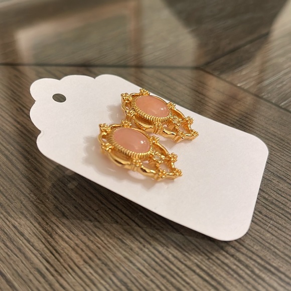 Vintage Avon Genuine Rose Quartz Earrings - Picture 13 of 15